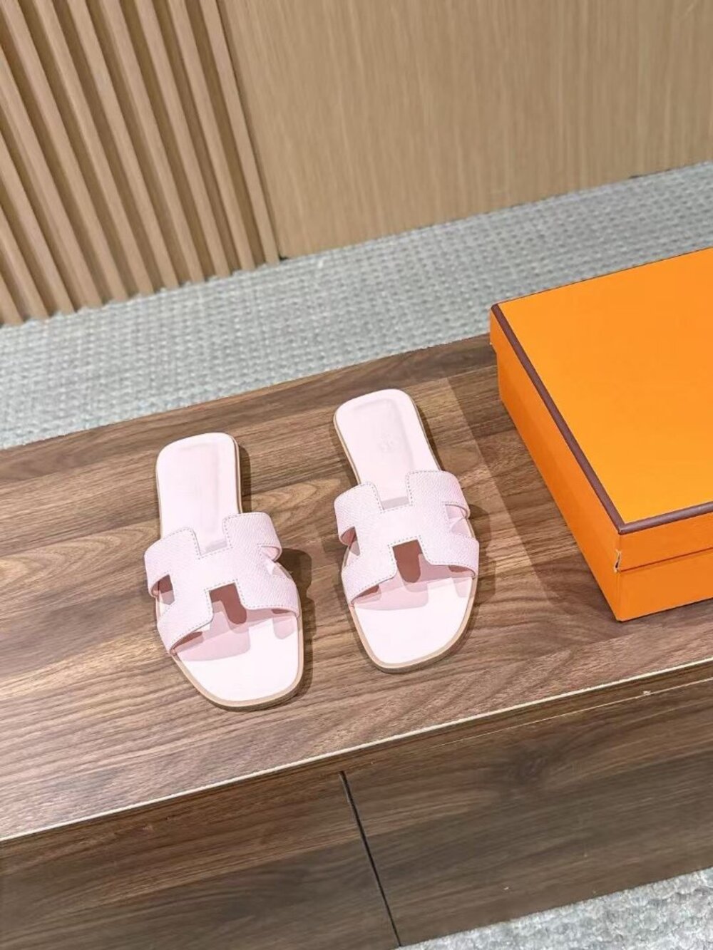 Hermes Pink Women's Sandals